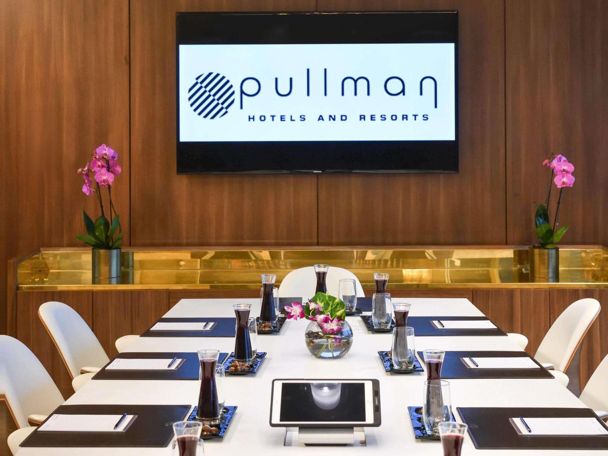 Pullman Abidjan Hotel Exterior foto